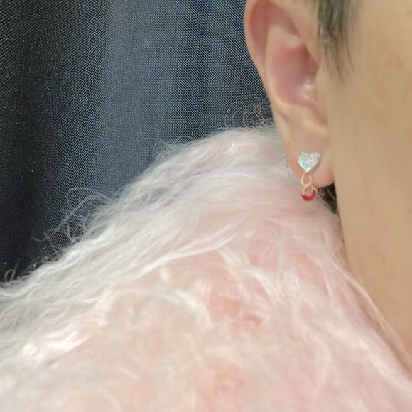 Sold - Picture 2 of 3